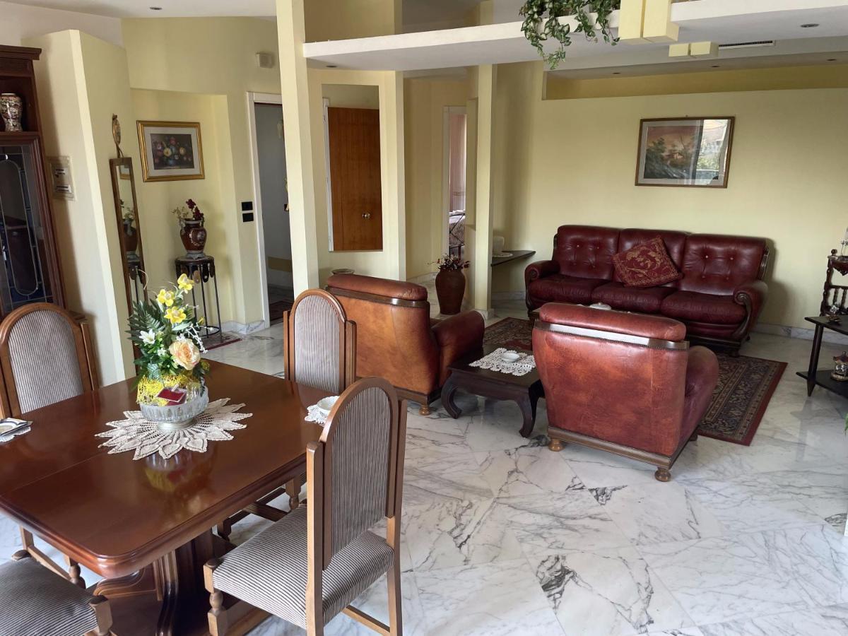 Geltrude Appartement Avola Buitenkant foto