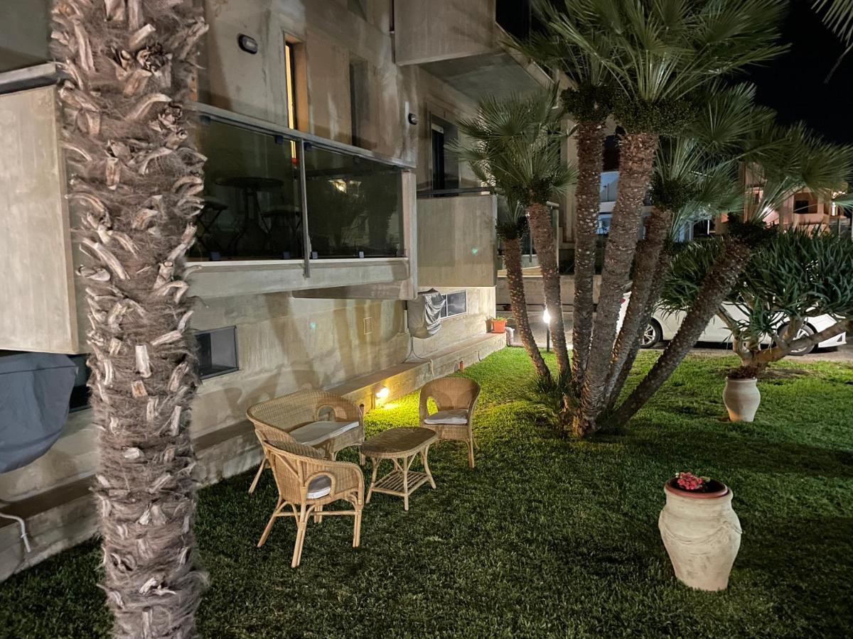 Geltrude Appartement Avola Buitenkant foto