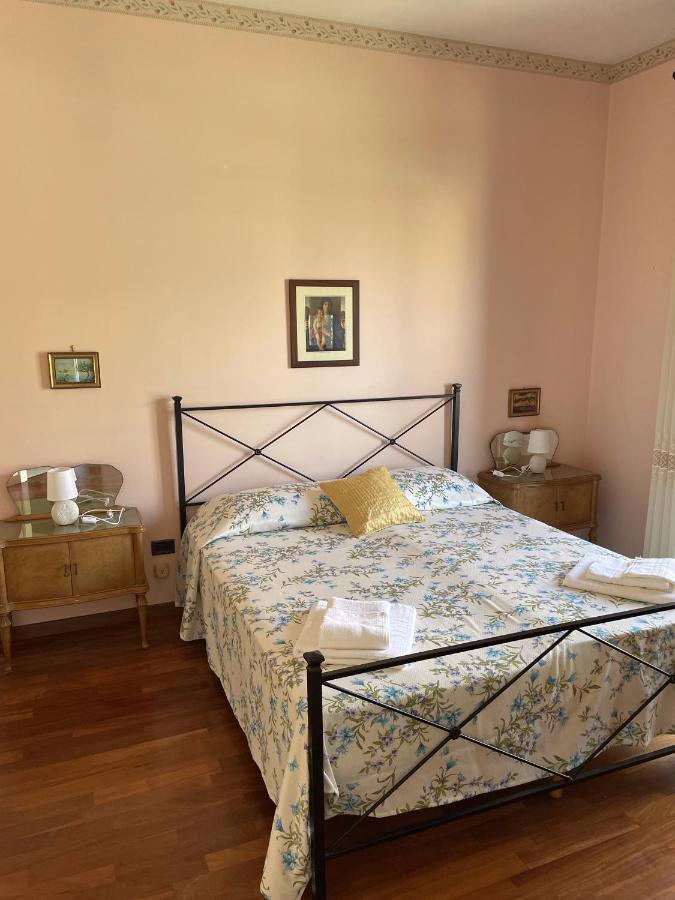 Geltrude Appartement Avola Buitenkant foto